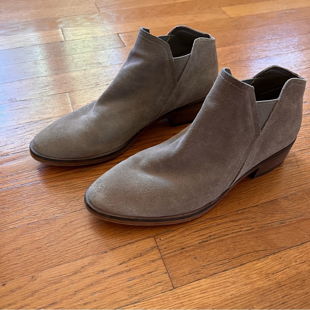 Dolce Vita suede ankle boots